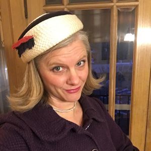 Meet your Posher, Amy